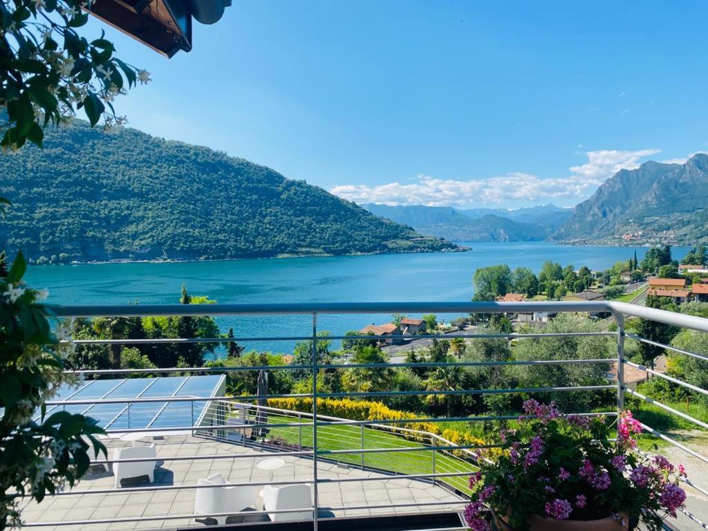 Vela Di Soleville Camere Con E Senza Vista Lago Con Ristorante & Pizzeria Sale Marasino Kültér fotó